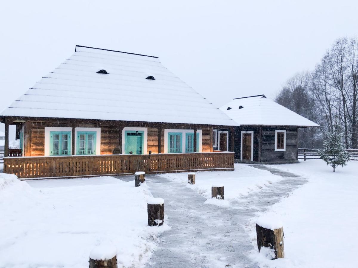 Hygge Hut Villa Vama  Eksteriør billede